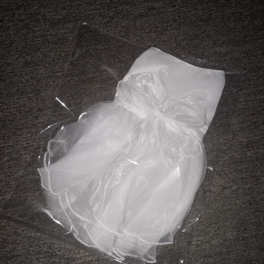 New dog wedding dress with tulle